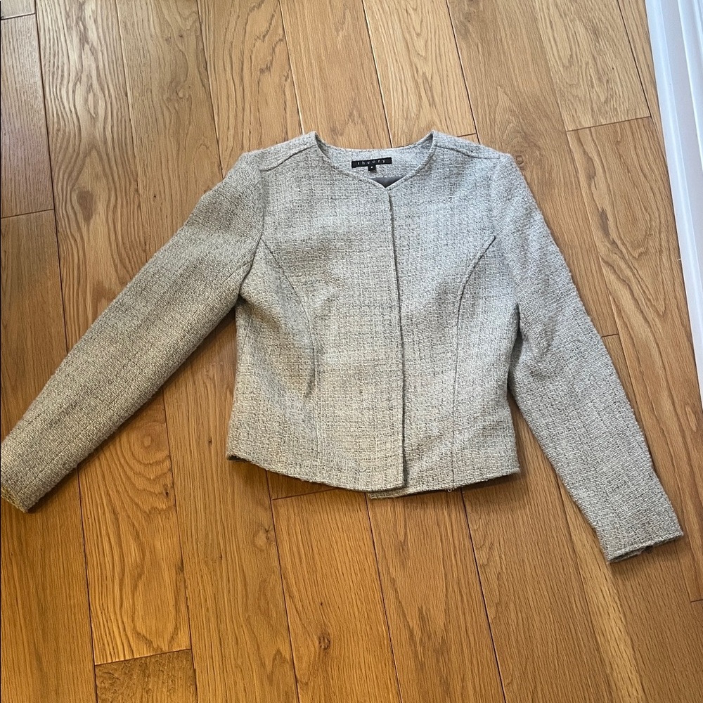 NWOT Theory Tweed Blazer (slightly cropped, snap buttons, zip sleeve detail)